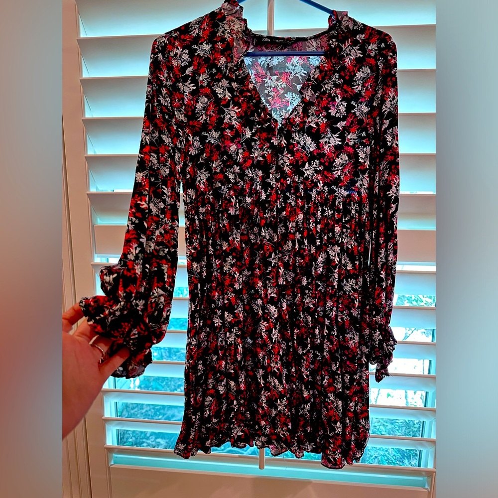 Zara ruffle floral black dress